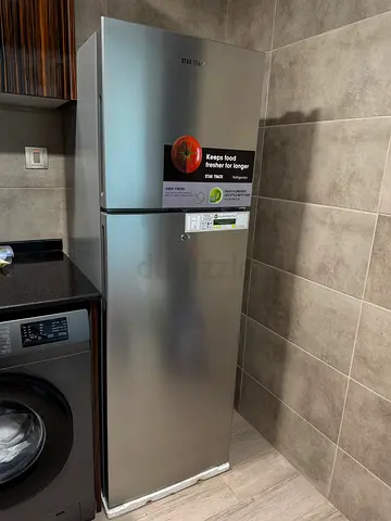 Refrigerator Star Track 320 liters