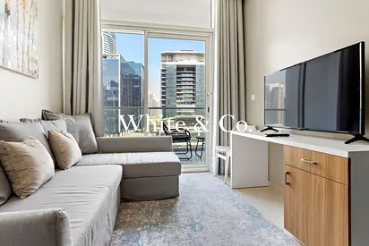 Park Facing | Mid floor | Furnished Unit