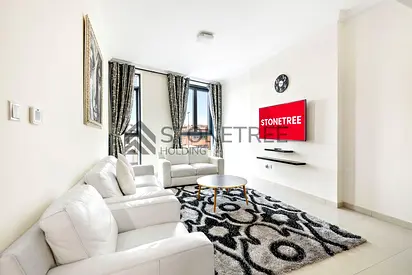 12 CHEQUES | Connected to Mall | Furnished