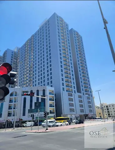 غرفه وصاله لقطه بالسغرفتي تاور بمقدم 180 الف درهم فقط