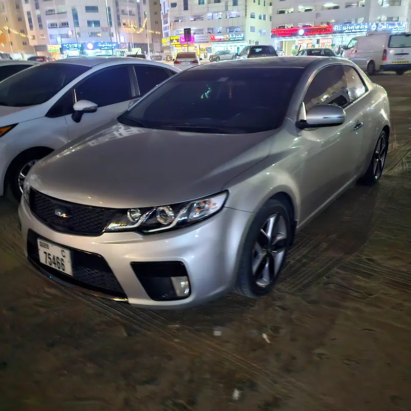 Kia Koup 2012 — photo 1 of 7