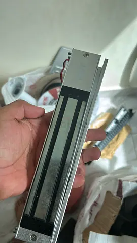 Electromagnetic Door Lock / Magnetic Strike - Used