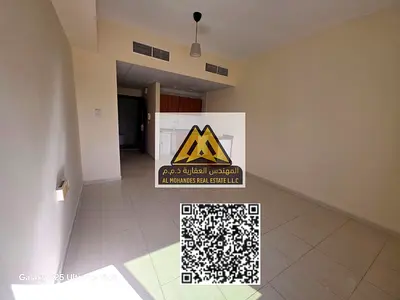 استوديو واسع مع تكييف مركزي وموقع استراتيجي للإيجار بالراشدية