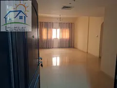 HUGE 900 SQFT 1 BEDROOM HALL WITH 2 WASHROOMS MAIN ROAD