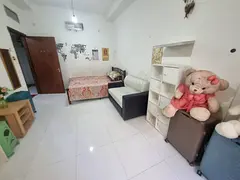 Room with Balcony Available for Veg/Non-Veg Executive Bachelor
