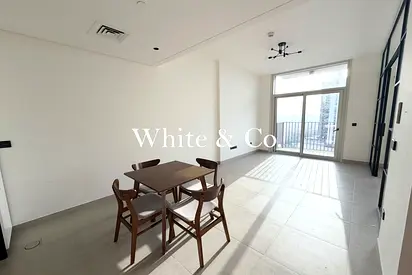 Luxury | Flexible Cheques | Unfurnished