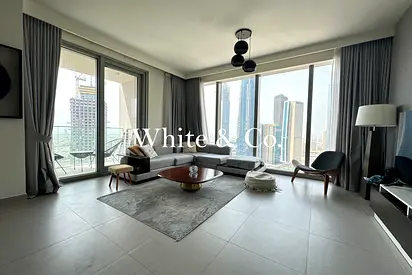 Modern | Fully Furnished | Corner Unit