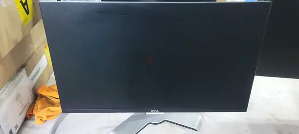 Dell UltraSharp 27 Inch QHD 2K 1440p IPS 60Hz Bezel Less AMD FreeSync Monitor