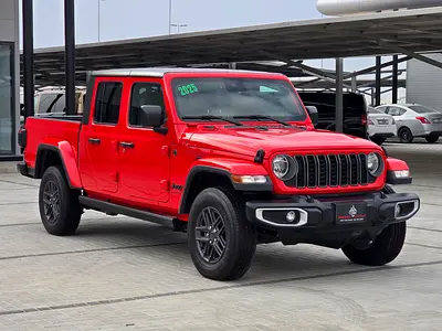 2025 Jeep Gladiator - American Specs - Brand New