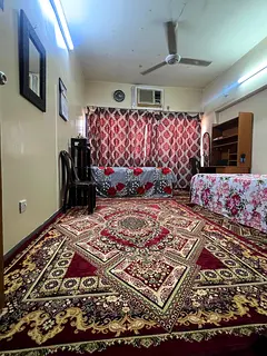 SHARING MASTERROOM IN OUD METHA FOR AN EXECUTIVE CHRISTIAN LADY