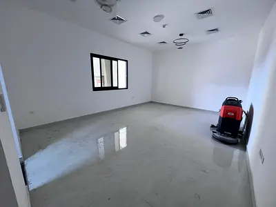 استديو _ ايجار سنوي _الحميديه عجمان  _ تكيفات مركزي _ اجمل واكبر المساحات _