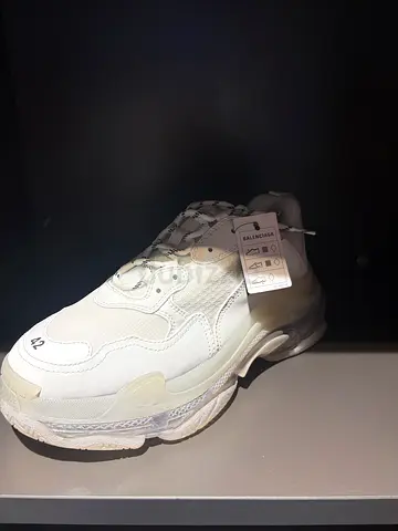 Brand new balenciaga triple s