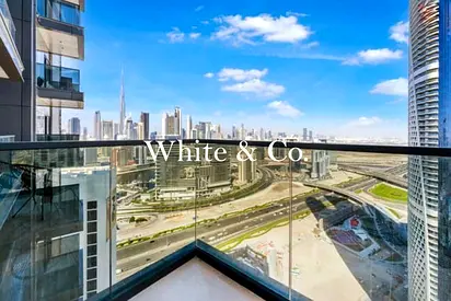 Burj View | High Floor | Large Corner unit