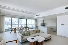 Fully Upgraded | 2 Bedroom | Lake View