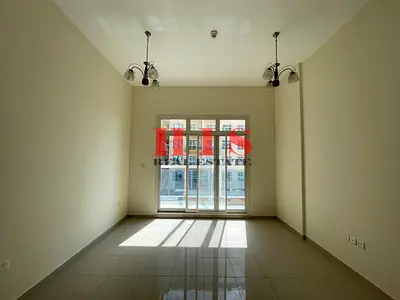 SPACIOUS LAYOU, WELL MAINTAINED, AVAILABLE FROM 9TH MAY.