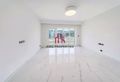 Spacious Apartment|Near to Metro| Family Building