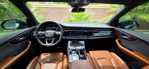 2019 AUDI Q8 — фото 11