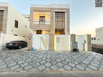 فيلا فاخرة للبيع في الياسمين  طابقين وروف عدد 7 غرف نوم ماستر  شامل الكهرباء والمياه والمكيفات تملك حر