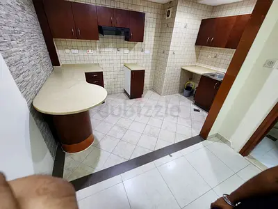 Executive Bed Space 1 min from Burjuman Metro Just 700 AED