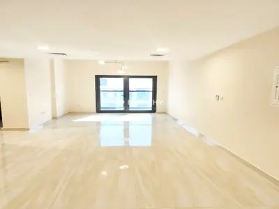 PRIME LOCATION | HUGE LAYOUT | WELL MAINTAINED