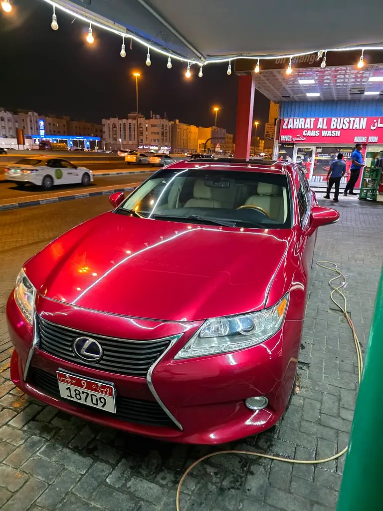 Lexus ES-Series 2013 — photo 1 of 16