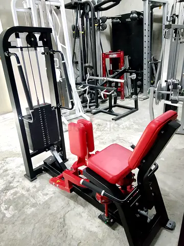 Commercial Leg Abductor/Adductor Machine - Good Condition