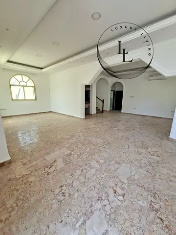 SPACIOUS DOUBLE STORY VILLA JUST 105K DRIVER ROOM MAIDROOM TWO BALCONIES TWO KITCHENS NEAR LOVELY BEACH