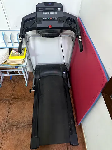 Used Home Treadmill in Good Working Condition with Massager