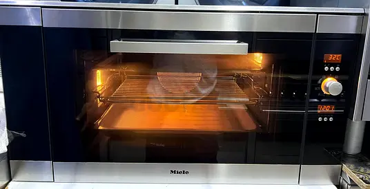 Miele built in electric oven size 90cm German
