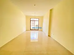 12 Cheques | Closed Kitchen | 2BHK | Rent | Vacant