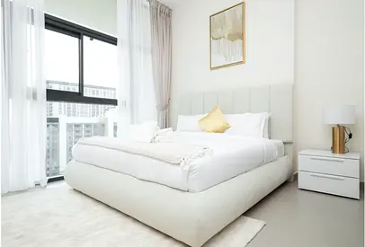 Vacant | Furnished | High Floor | Community View