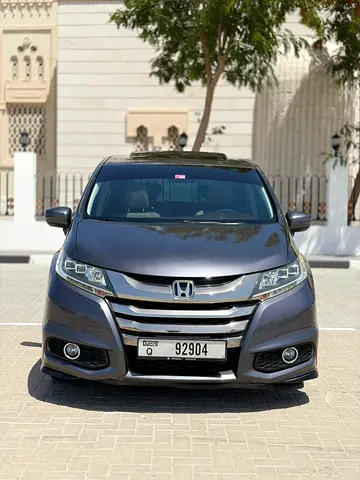 Honda Odyssey EX 2017 - GCC Specs - Excellent Condition