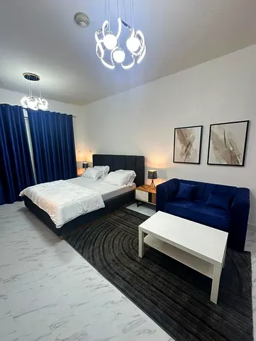 Newly Furnished Apartment II Ready To Move II Lake View