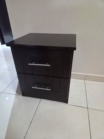 Dark brown nightstand — good condition ( 1 piece)