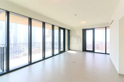 Chiller Free | Bright Mid Floor | Vacant | Open View