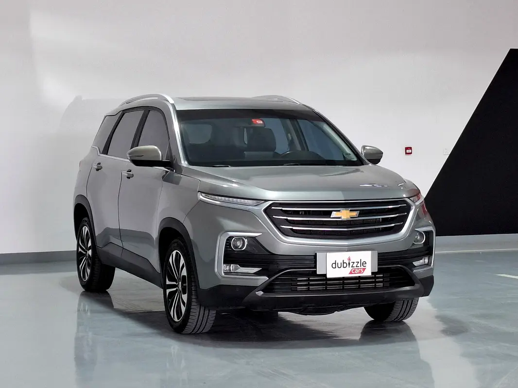 Chevrolet Captiva 2022 — photo 1 of 13