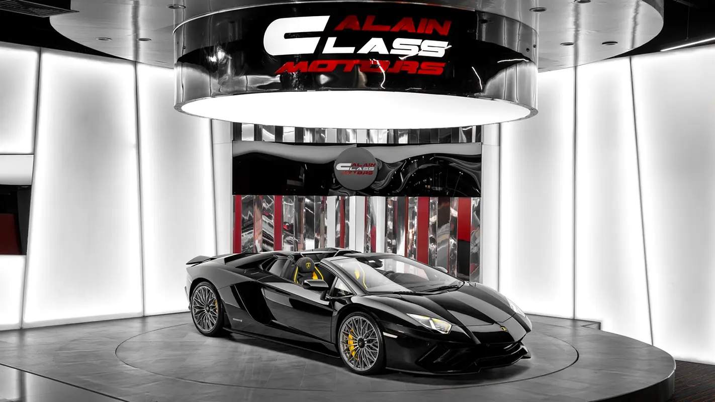 Lamborghini Aventador S 2018 — photo 1 of 20
