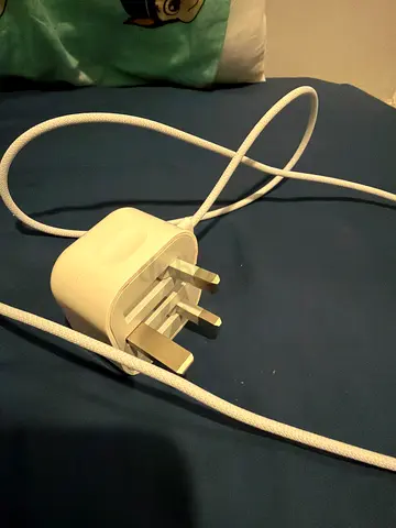 Apple orginal Iphone charger 20W