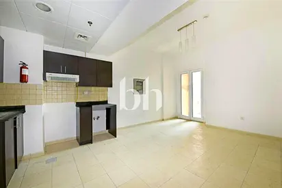 Cozy 1 Bed | Low Floor | Vacant April 2026