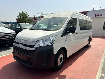 TOYOTA HIACE 3.5 AT 2026 - WHITE