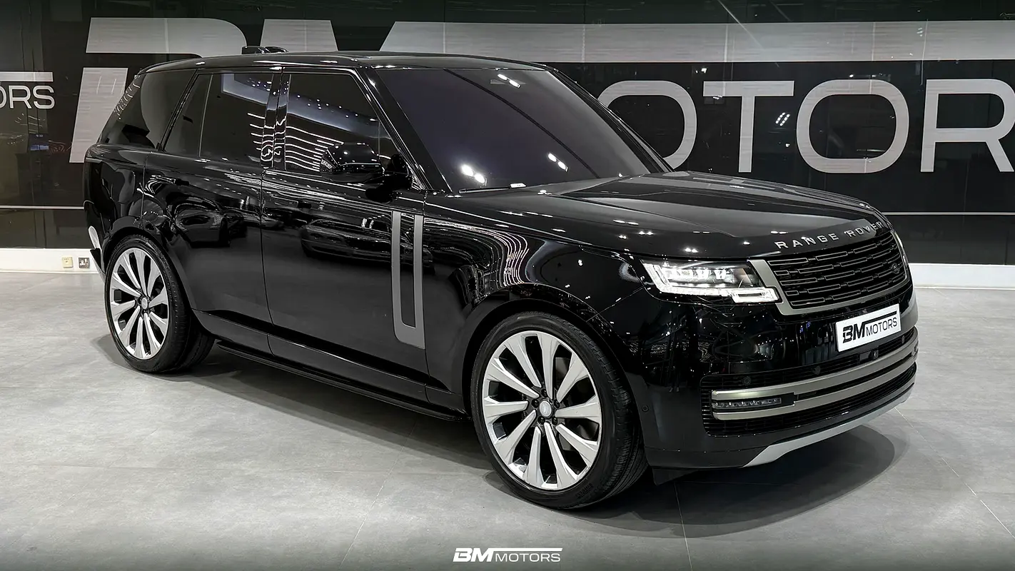 Land Rover Range Rover 2023 — photo 1 of 15