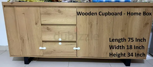 Mint Condition Side Board for Sale Aed 449