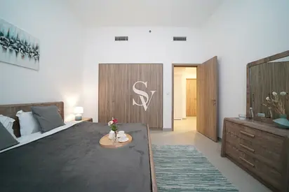 Pool View | Park Views | Furnished | Flexible Chqs