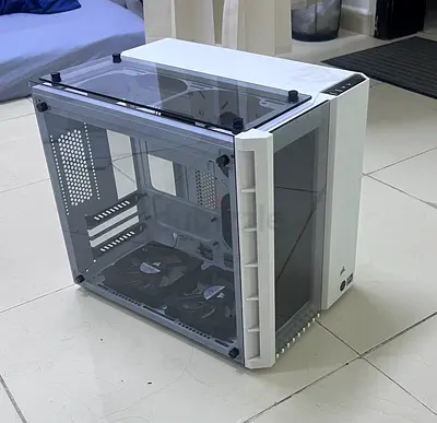 Corsair 280X Crystal RGB Tempered Glass Micro ATX PC Case, white Mid Tower chassis