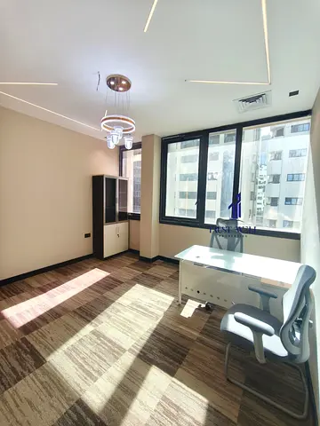 مساحة عمل + رخصة تجارية بكل سهولة