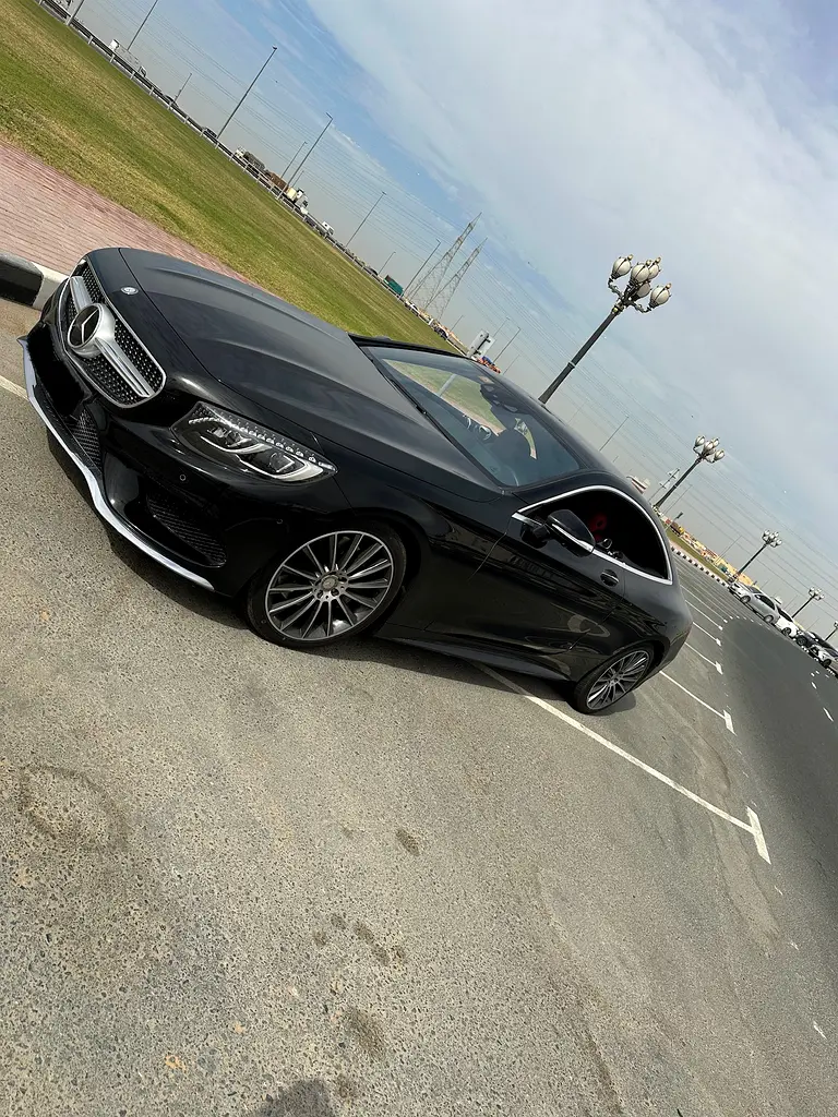 Mercedes-Benz S-Class 2017 — photo 1 of 2