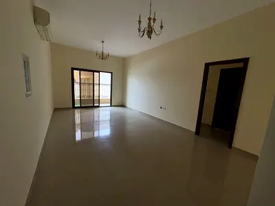غرفه ماستر - صاله منفصله - تكيف اسبليت - صيانه فري - سكن عائلي - شارغ الشيخ عمار