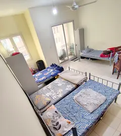 Executive bedspace - International city with parking