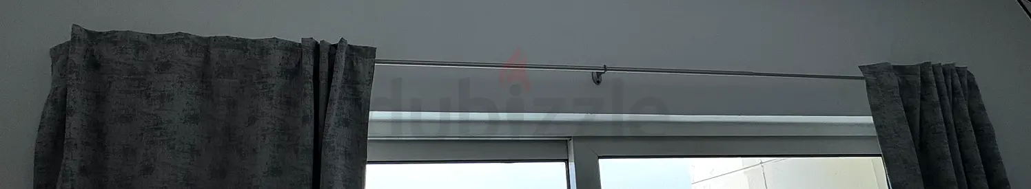 Curtain  rod