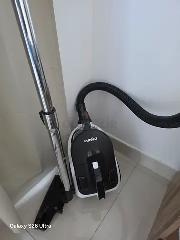 Eureka Canister Vacuum Cleaner - Good Working Condition